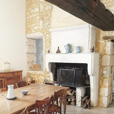 Vakantiehuis Longere Charentaise Restored With Private Heated Swimming Pool - Classified 5 * - Virollet